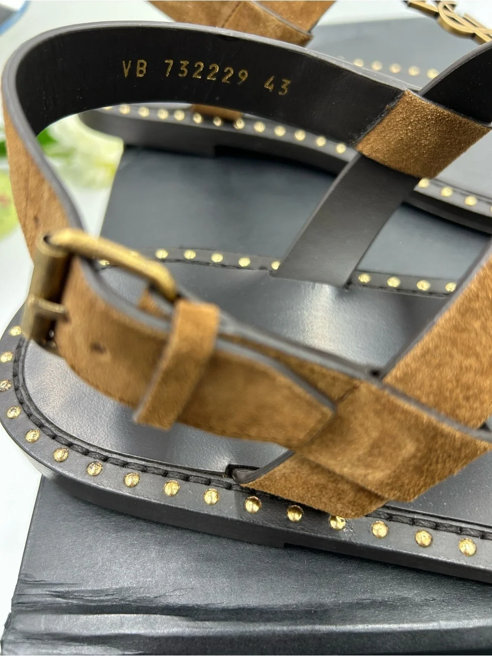 Men's Saint Laurent CASSANDRE YSL logo sandals size 43 made in Italy